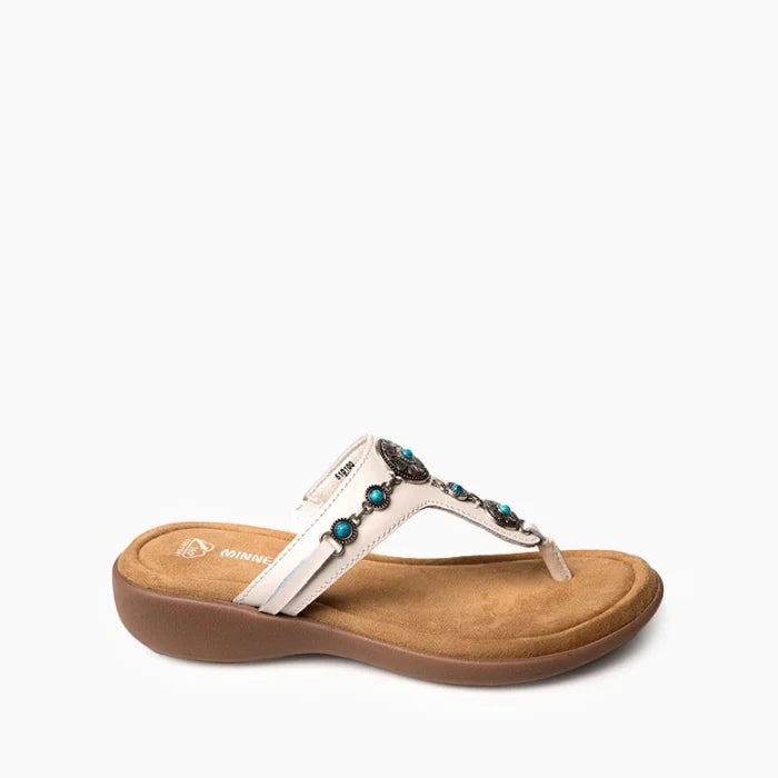 Minnetonka Women's Brecca White/Turquoise Sandal