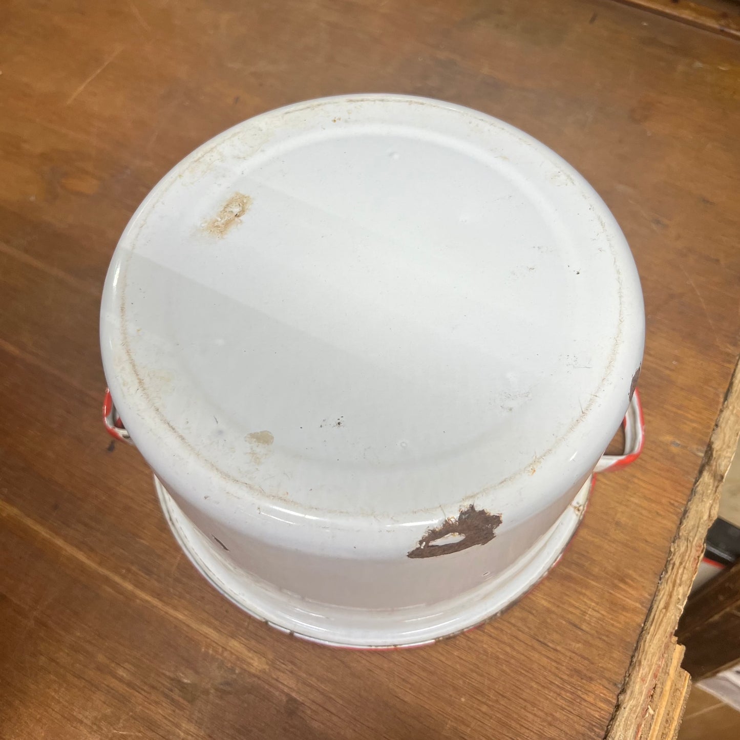 Red and White Porcelain Enamel Pot