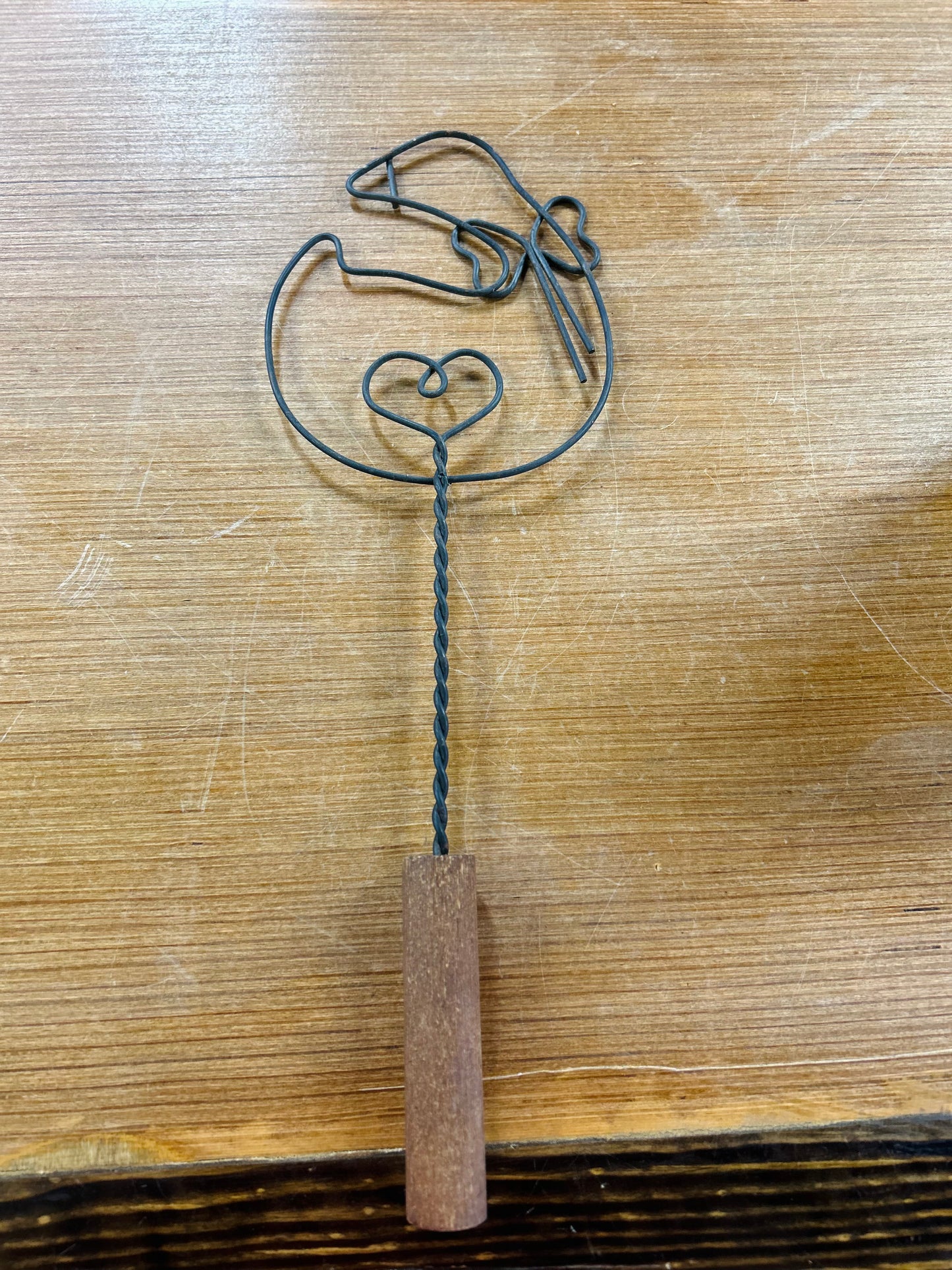 Vintage Style Rug Beater Goose With Heart and Wooden Handle