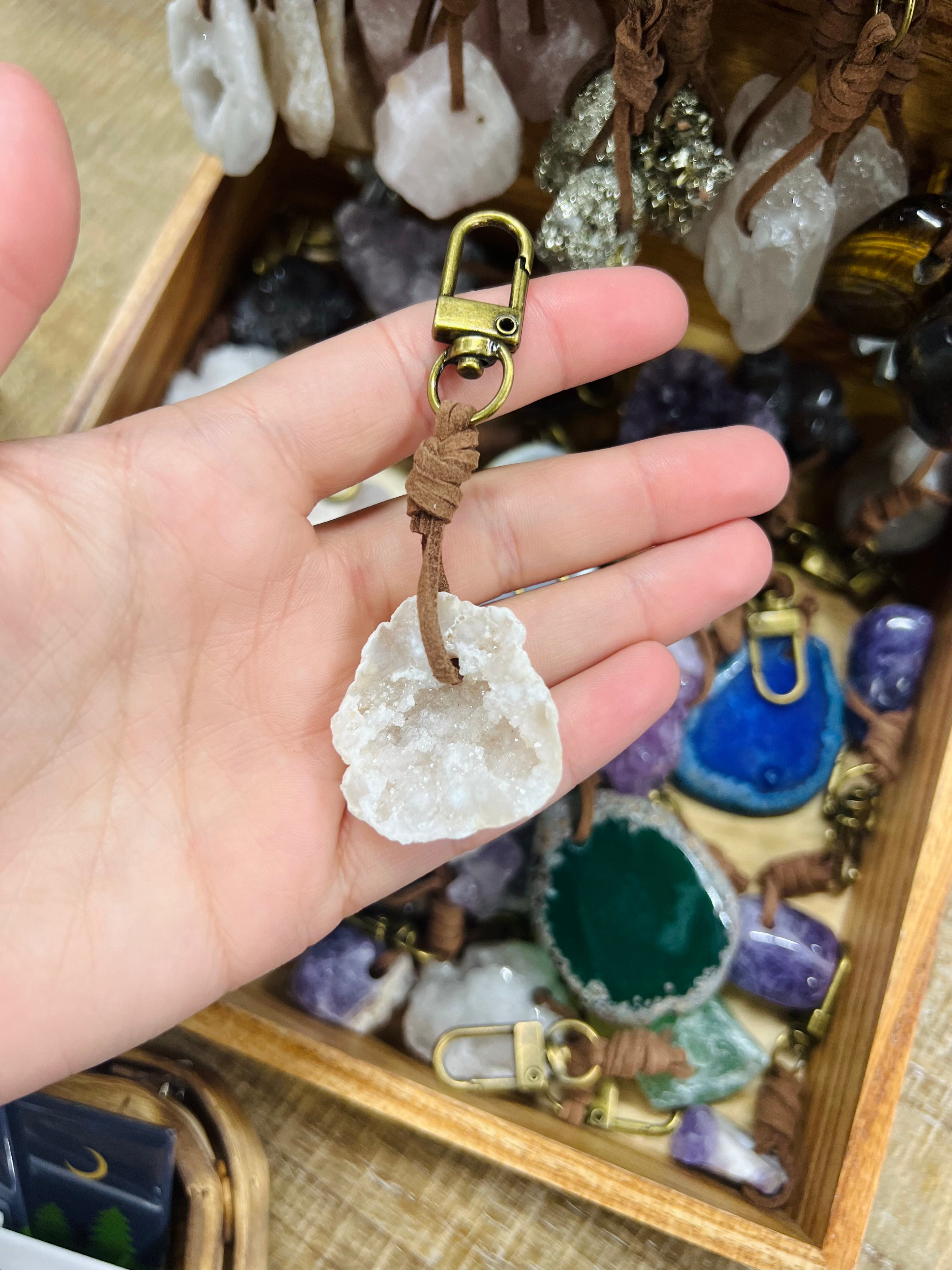 Gemstone Zipper Pulls – The Olde General Store Gemstone Zipper Pulls – The Olde General Store