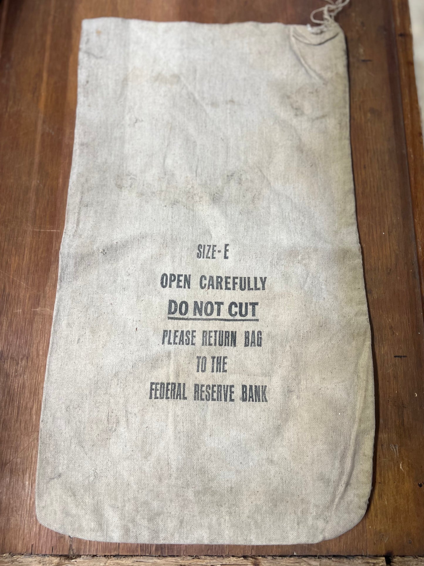 Federal Reserve Bank Size E Money Bag