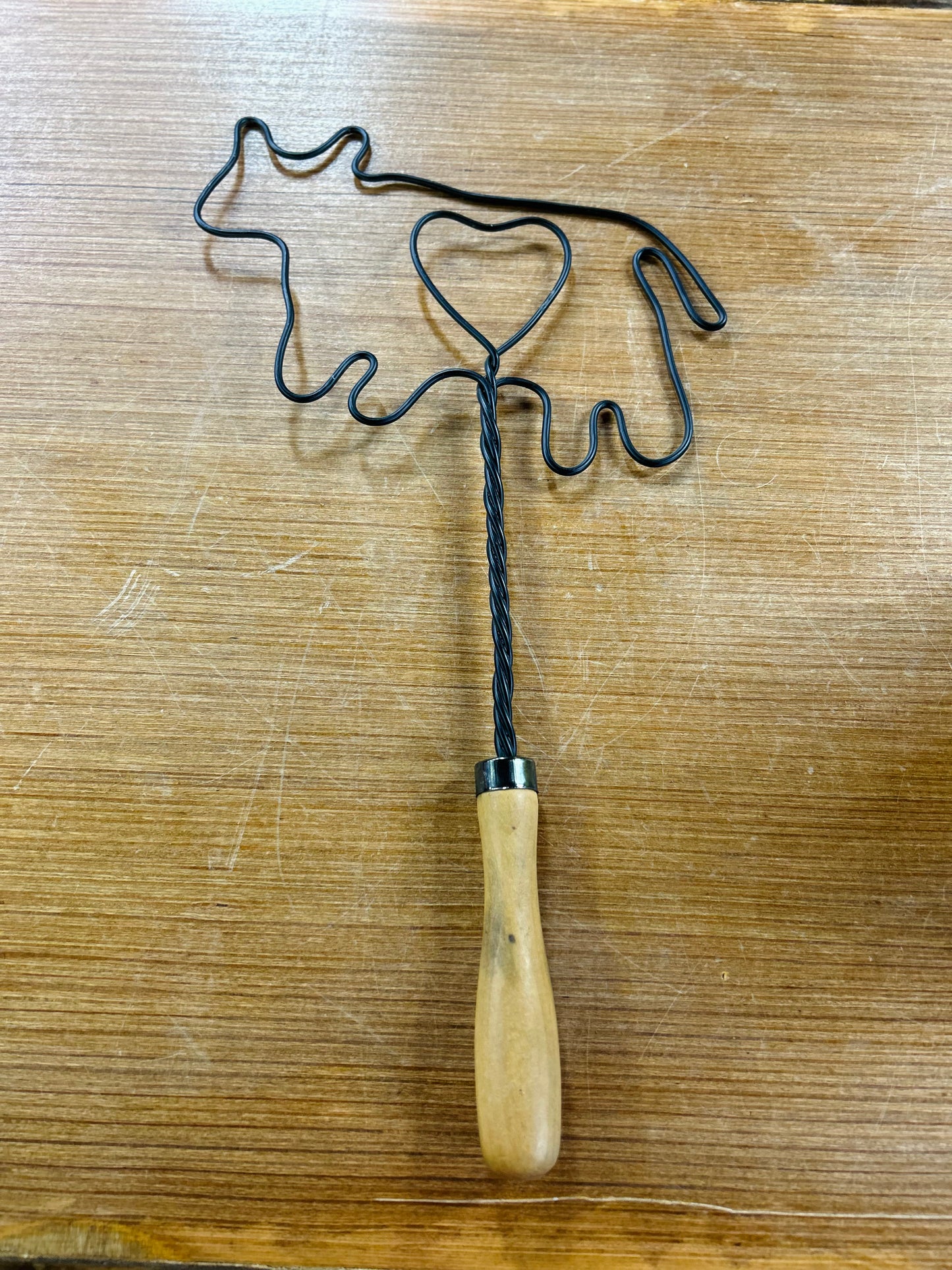 Vintage Style Rug Beater With Twisted Wire Animal With Heart and Wooden Handle