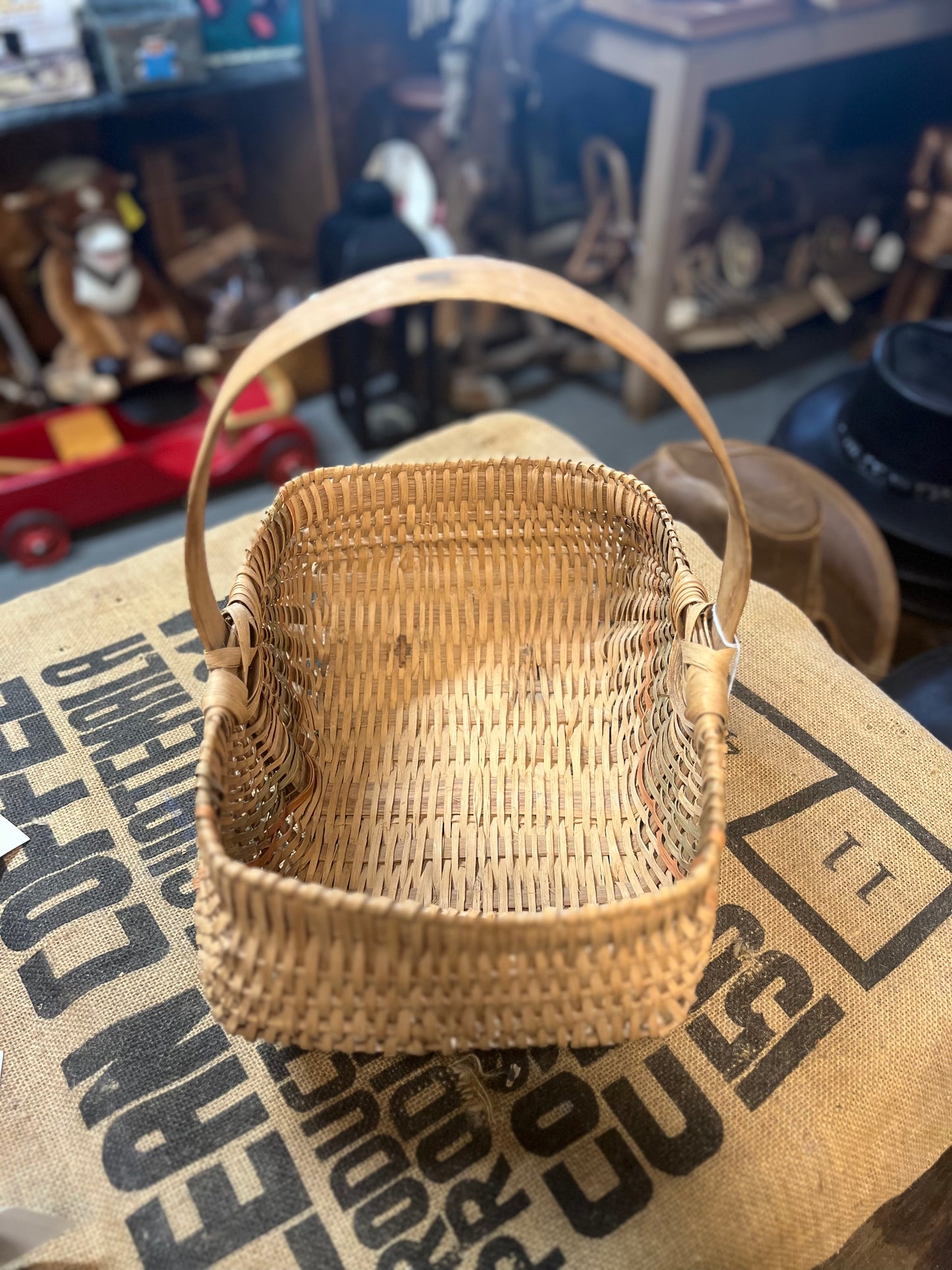 Kentucky Hand Made Split White Oak Basket