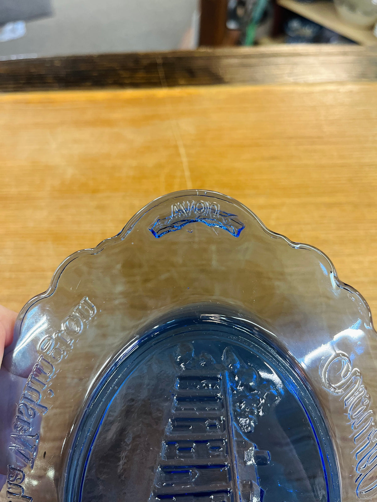 Vintage Avon Mount Vernon George & Martha Washington Glass Plate