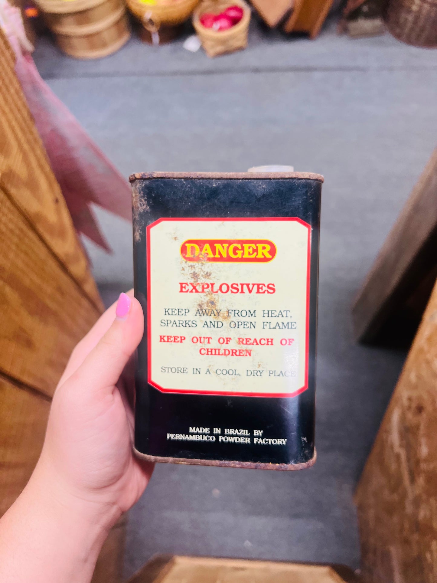 Elephant Black Powder Metal Can