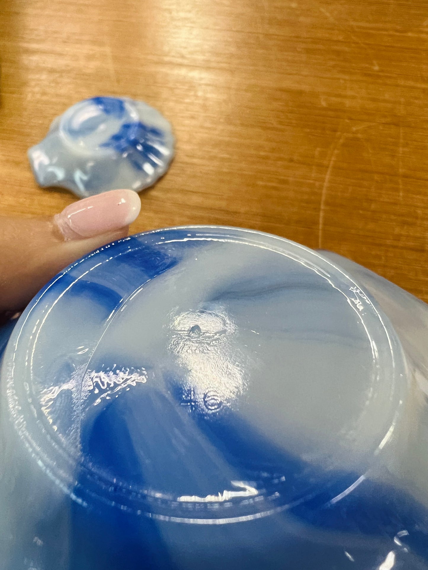 Vintage Akro Agate Company Slag Glass Blue and White Swirl Shell Trinket Dish