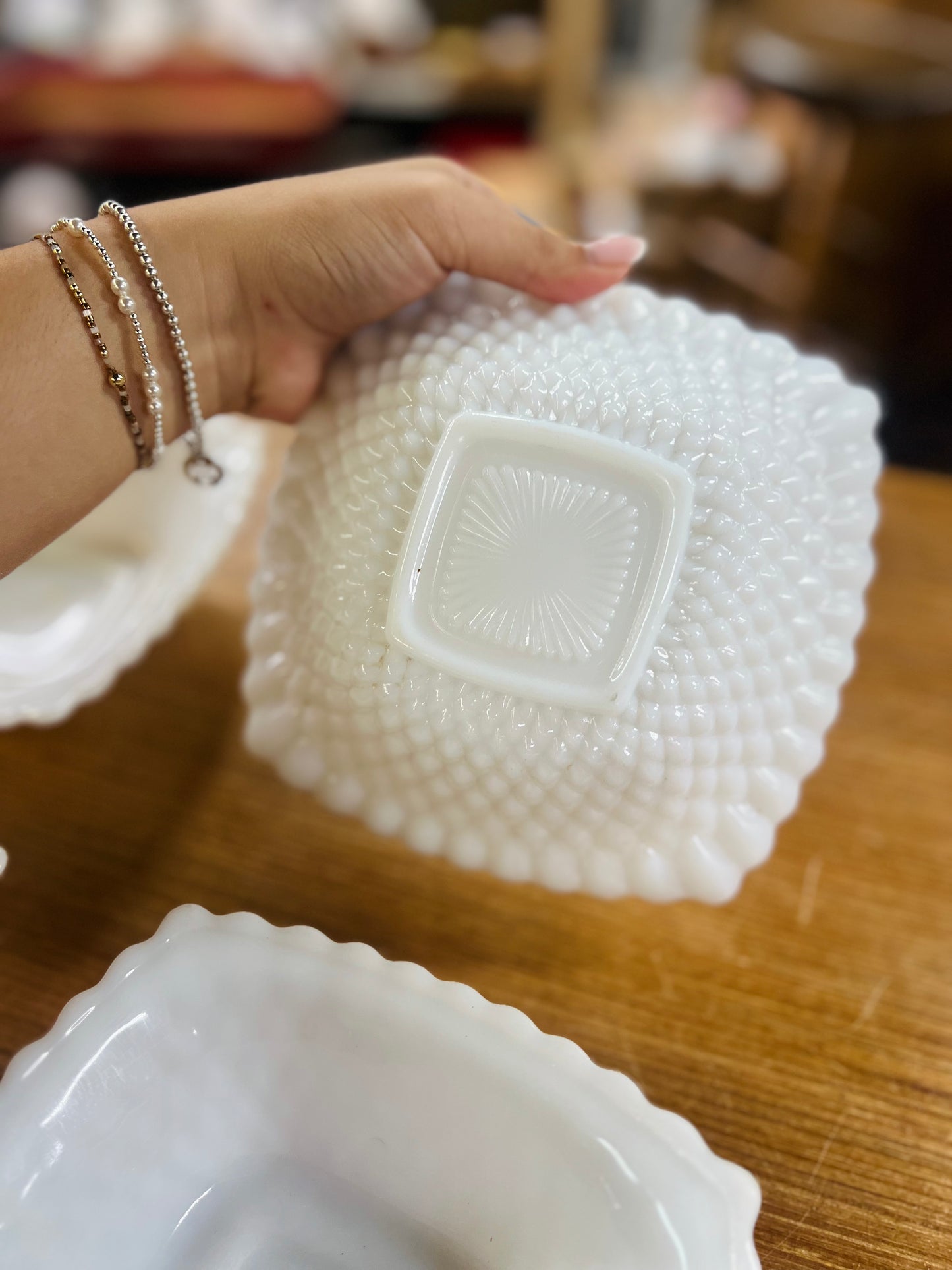 Vintage Anchor Hocking Early American Milk Glass Diamond Hobnail Square Bowl