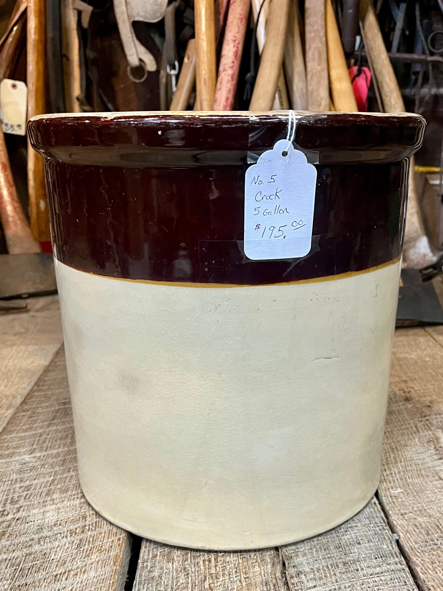 #5 Brown/Beige Crock