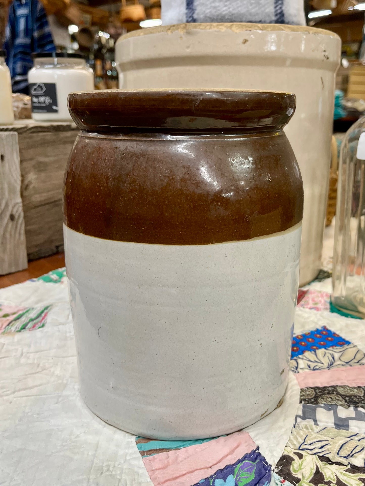 Small Brown/Beige Crock