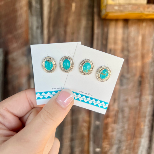 Navajo Handmade Kingman Turquoise Oval Earrings