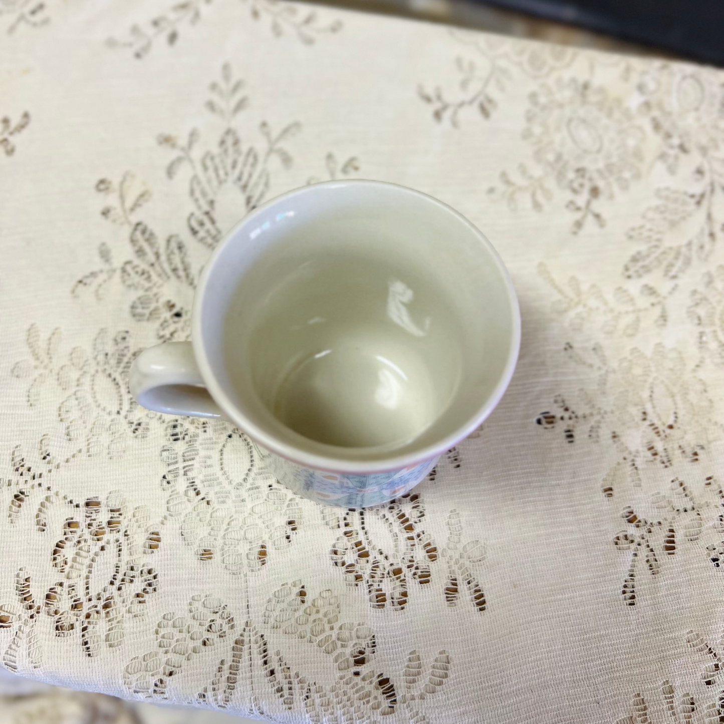 Vintage Gibson Design Flowers and Hearts Mug