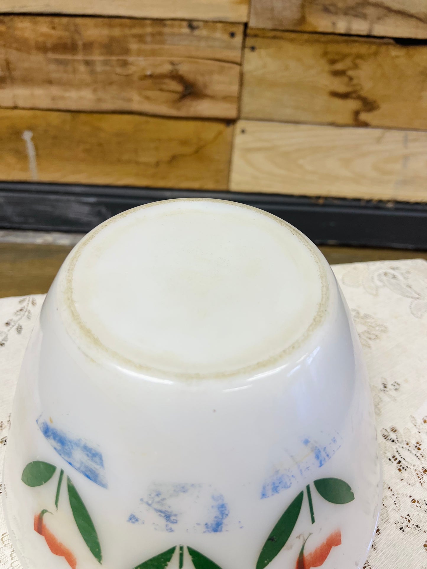 Vintage Fire King Tulip Mixing Bowl 9.5"