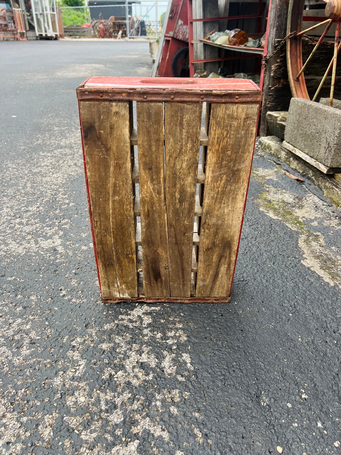 Vintage 1972 Coca Cola Crate with 24 Bottle Slots