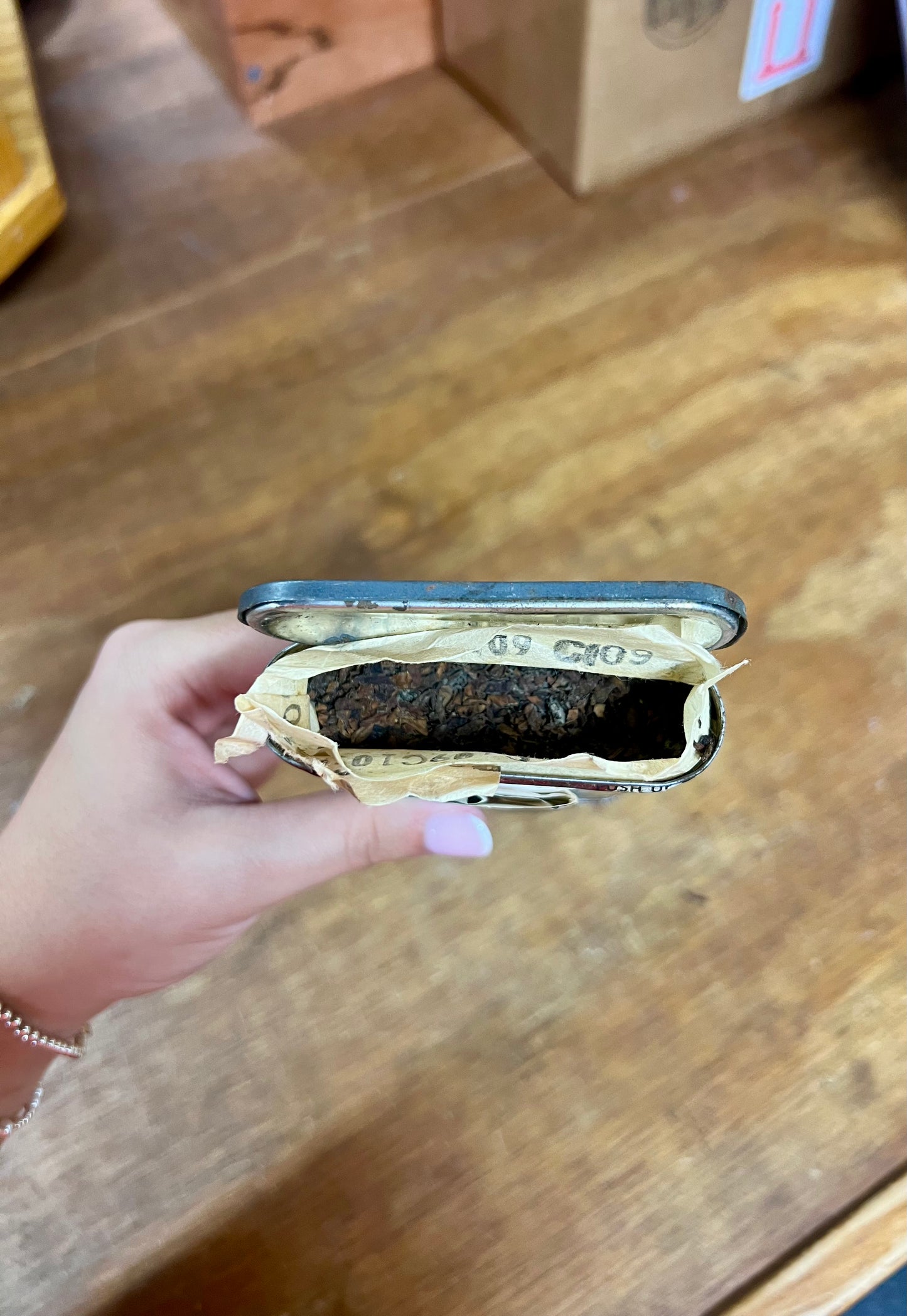 Metal Half and Half Pipe Tobacco Tin Full 1 & 1/2 oz