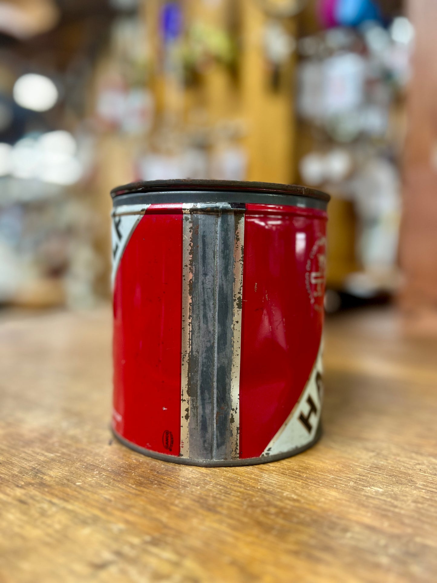 Metal Half and Half Pipe Tobacco Tin Round 14 oz Empty