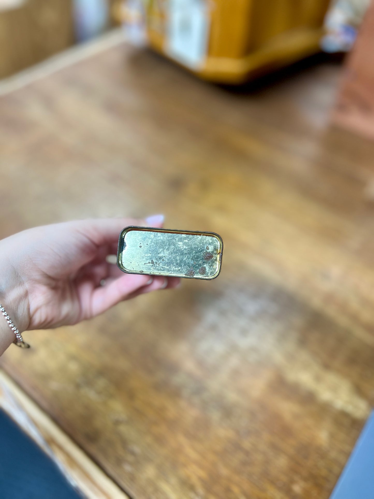Vintage Royal Cannon Golden Nuggets Tobacco Metal Tin