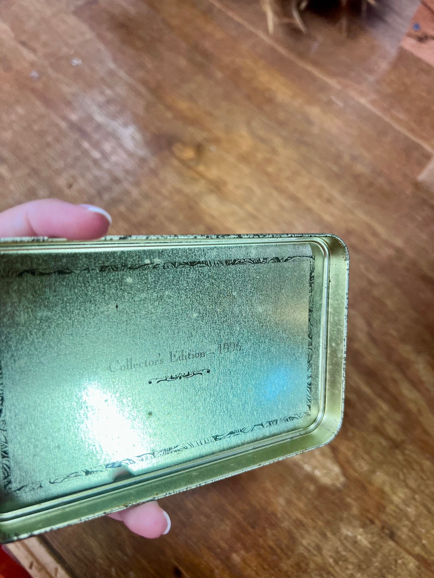Vintage Doral 1996 Collectors Edition Metal Tin with Unopened Matches