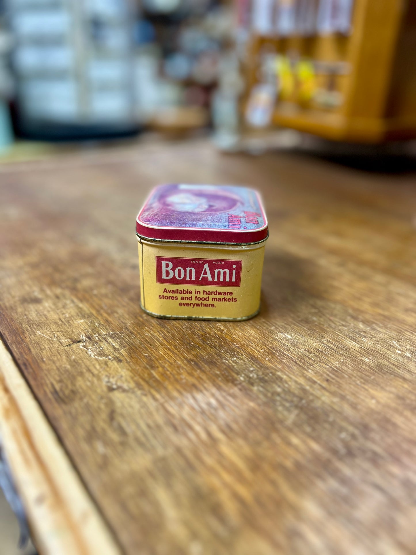 Bon Ami Decorative Tin