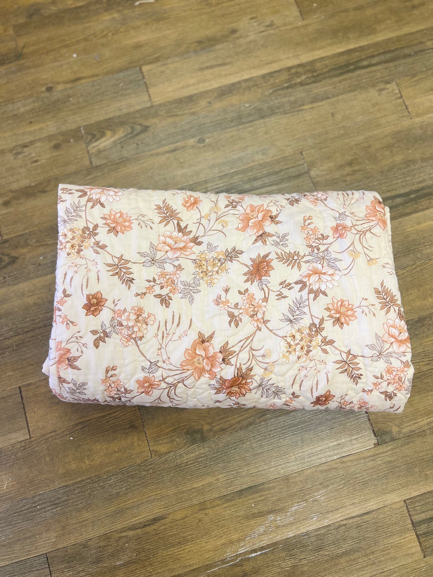 Vintage 1970's Floral Comforter
