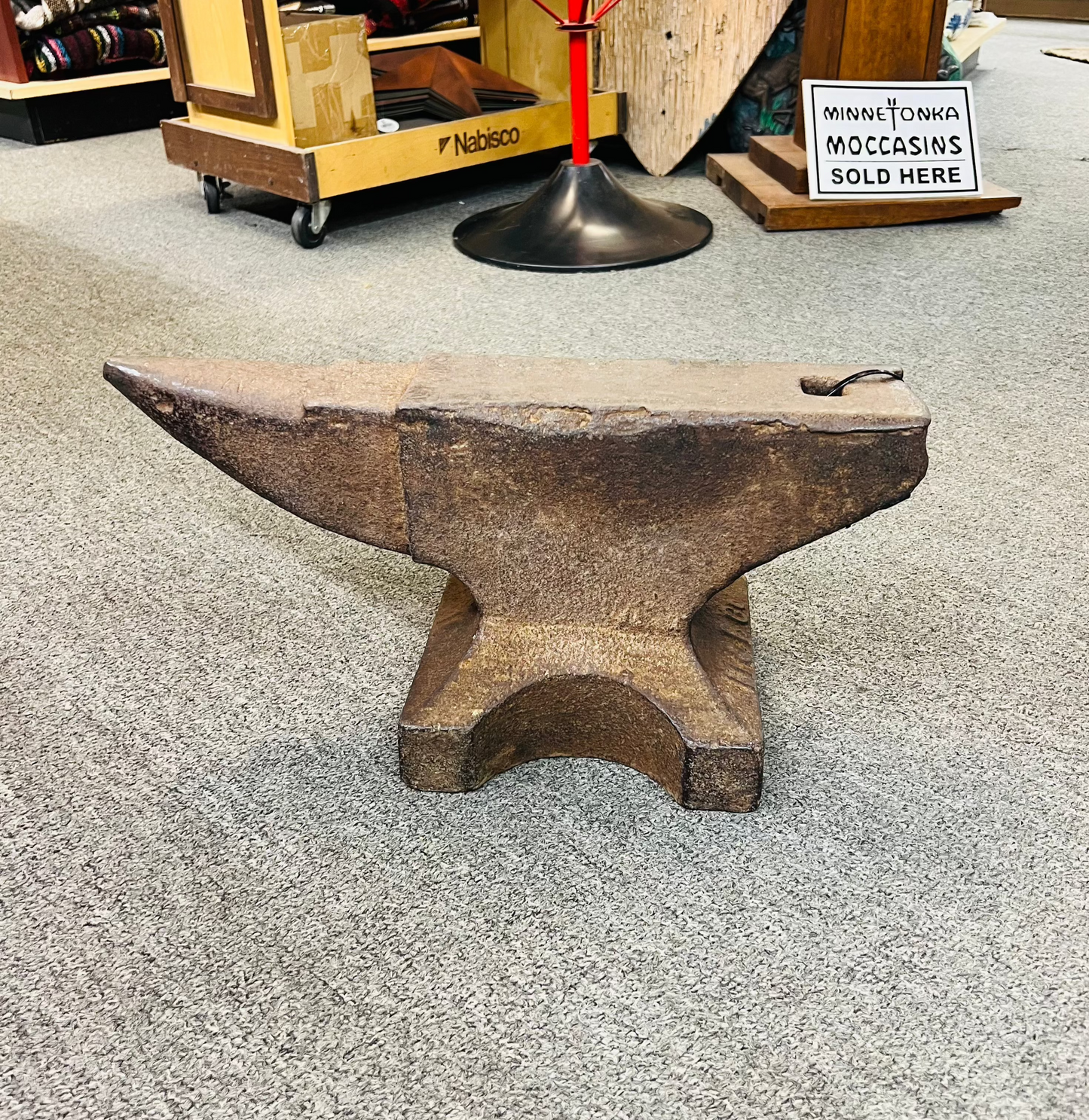 Antique II & BC Illinois Iron and Bolt Company #10 Early Vulcan Blacksmith Anvil