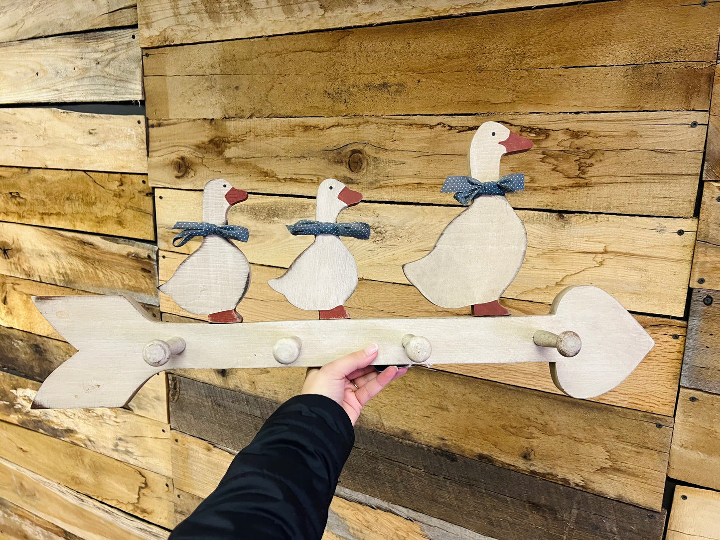 Vintage Wooden Arrow Shelf with Three Geese