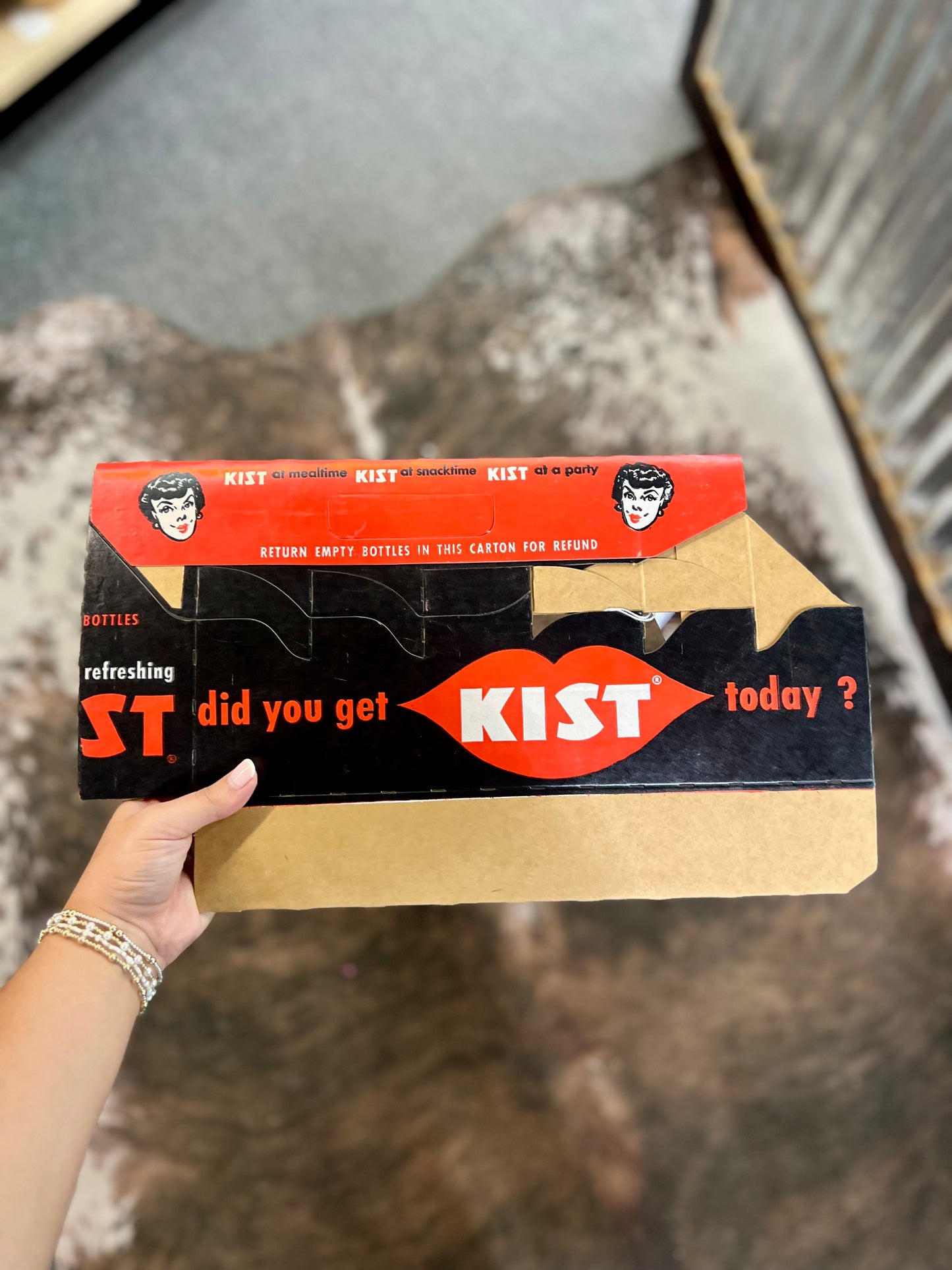 Vintage 1950's KIST Soda Cardboard Carrier NOS - Never Unfolded - Nice!
