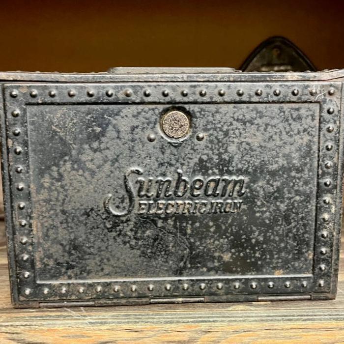Sunbeam Vintage Clothing Iron