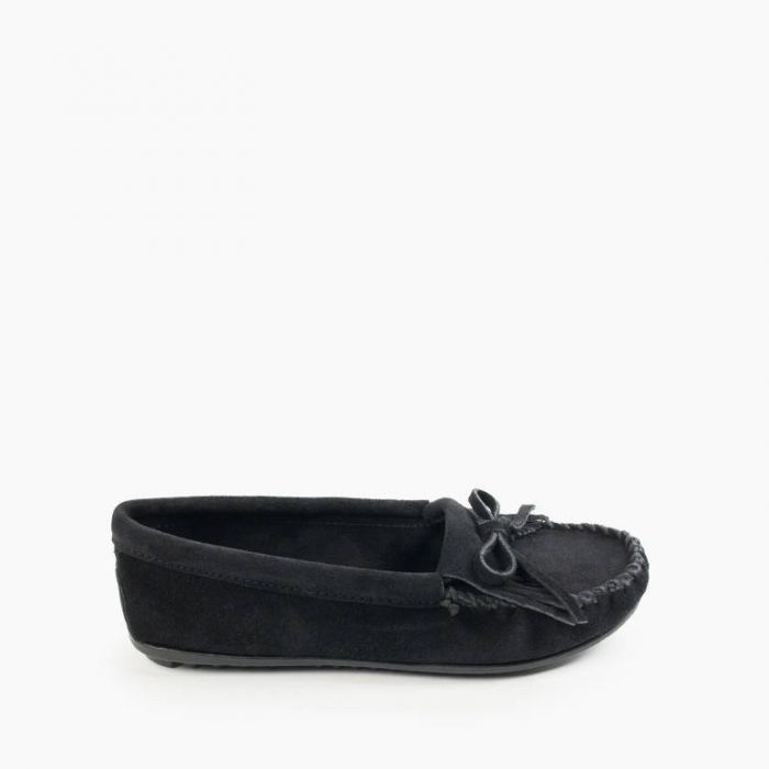Minnetonka Women's Black Kilty Hardsole Shoe