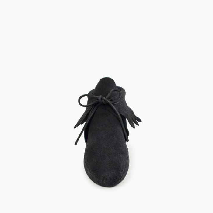 Minnetonka Women's Black Classic Fringe Softsole Boot