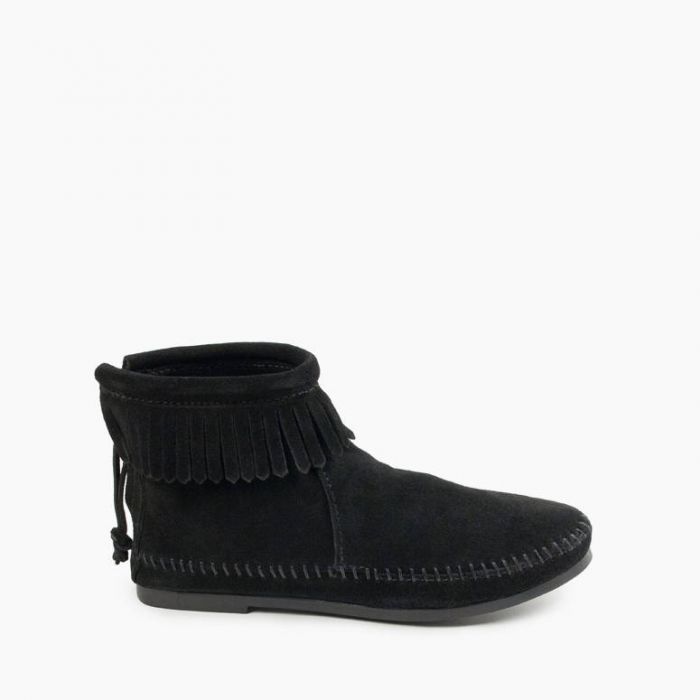 Minnetonka Women's Black Back Zip Hardsole Boot