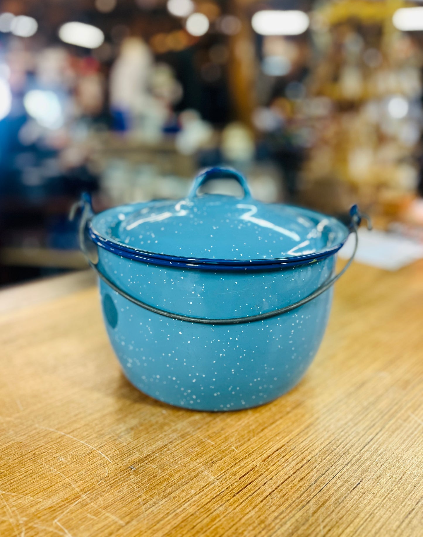 Vintage Light Blue Speckled Granite Pot