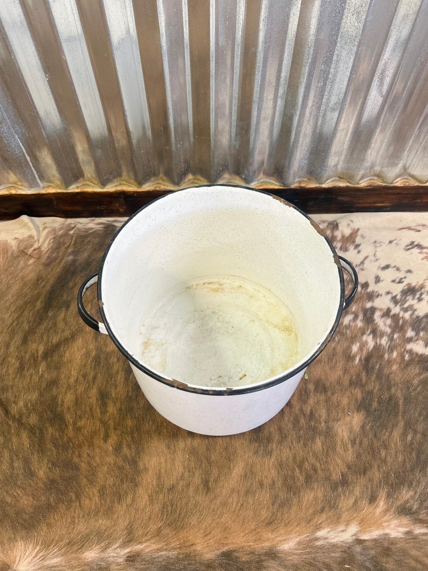 Vintage Speckled Enamel Pot