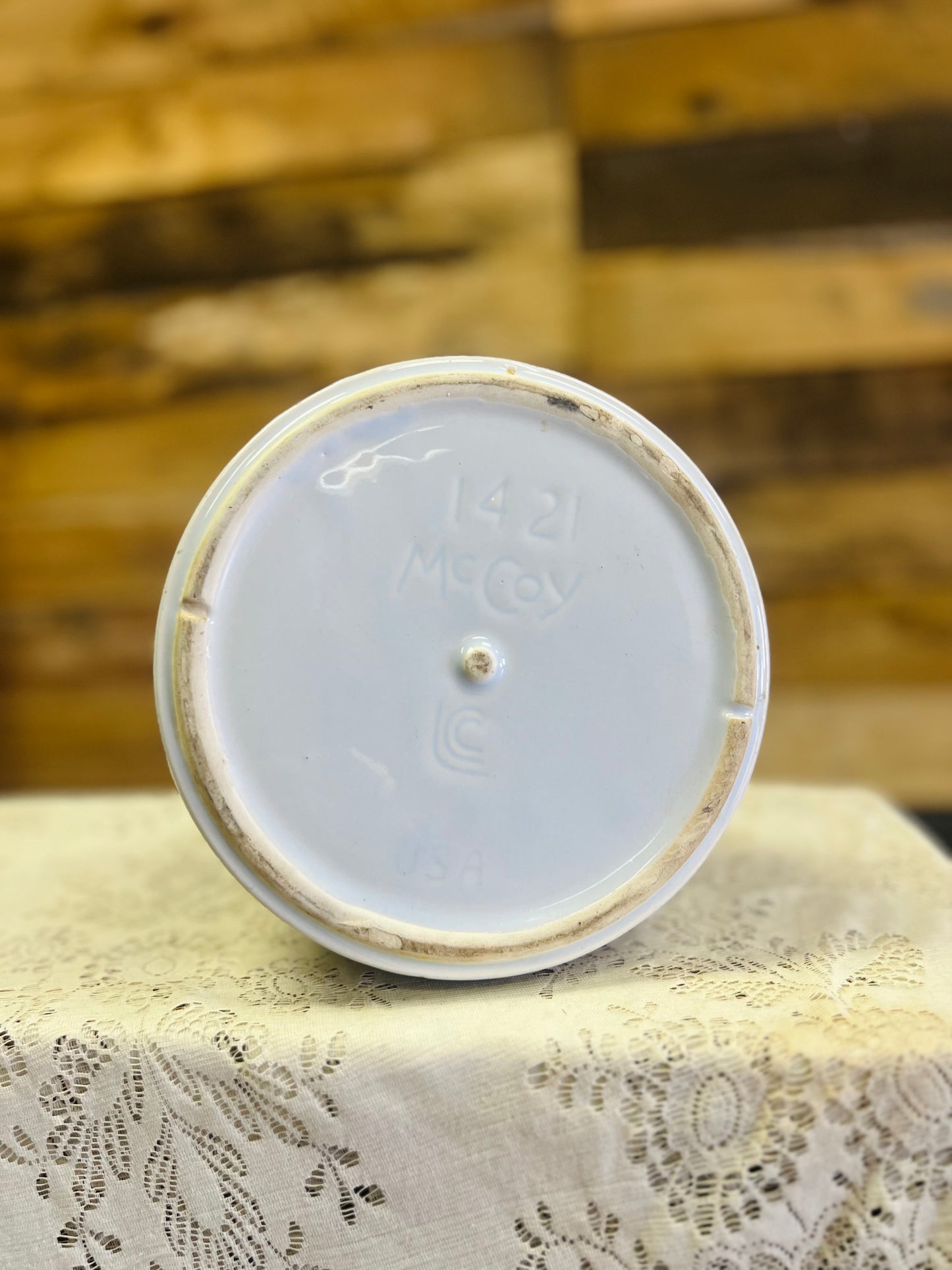 Vintage McCoy 1421 White Pot/Crock