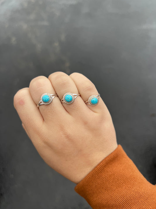 Turquoise Twisted & Split Round Ring