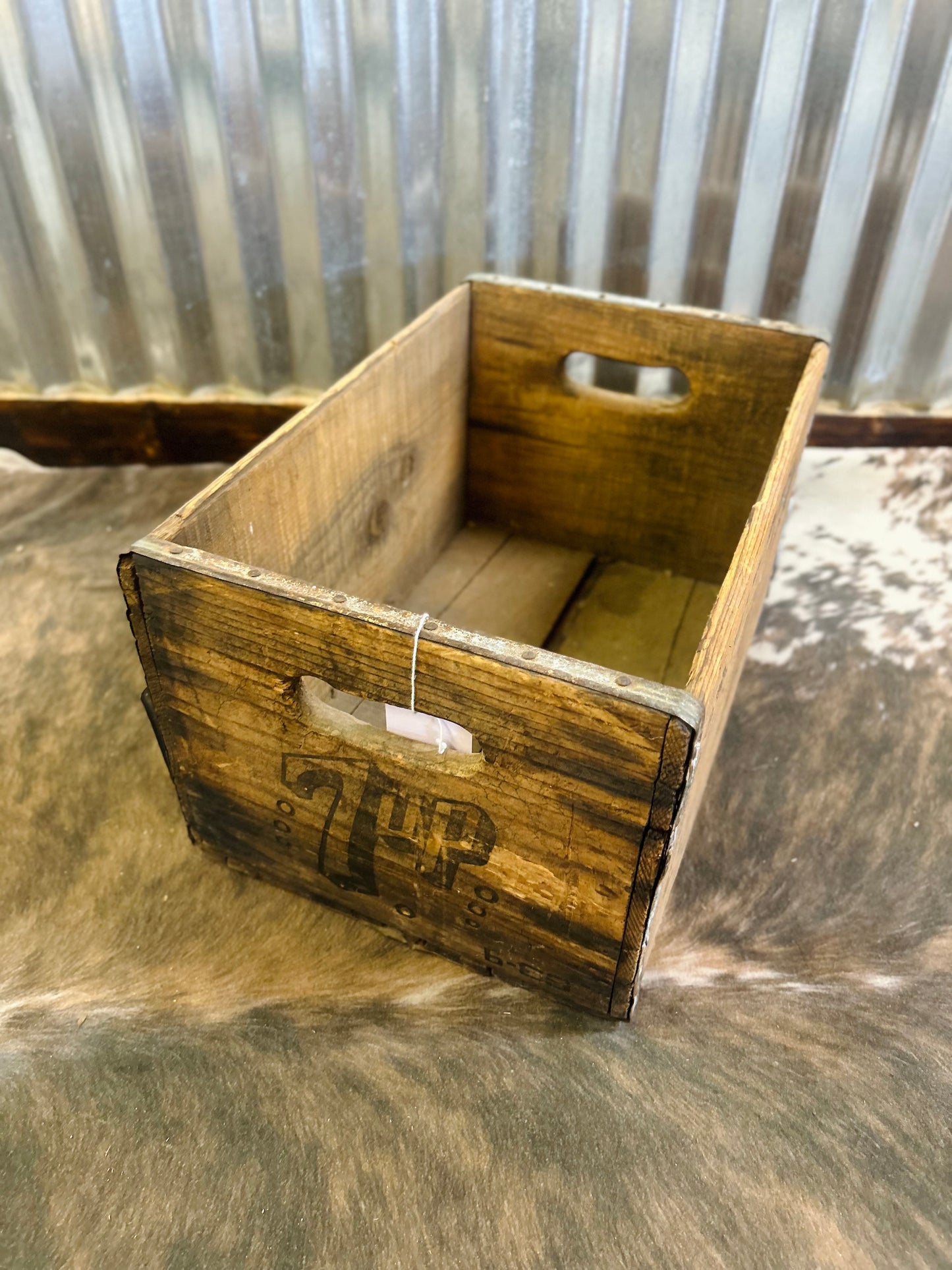 Vintage 7-Up Wooden Crate Big Bottle