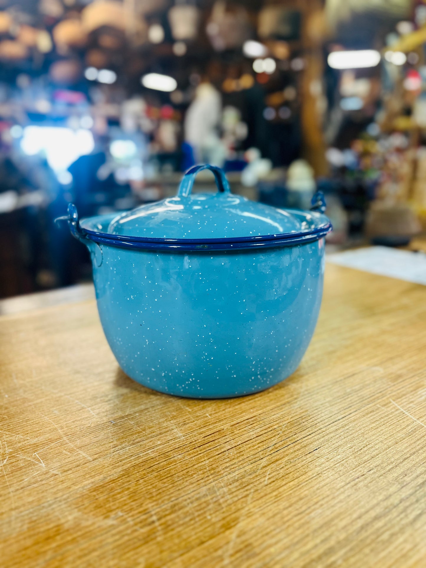 Vintage Light Blue Speckled Granite Pot