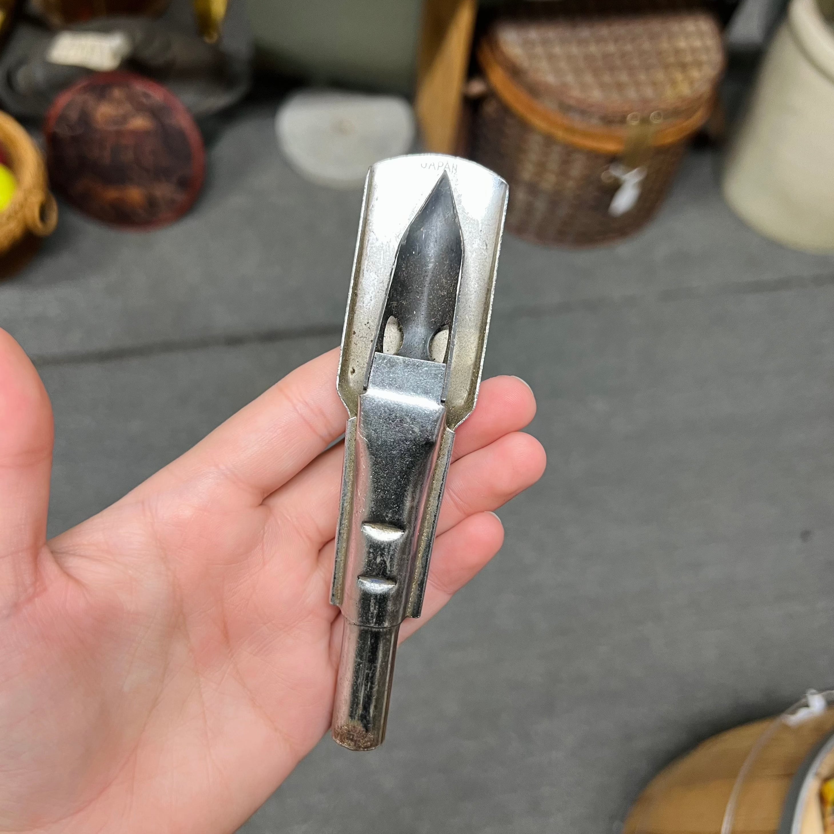 Motor Piercing Vintage Self Piercing Motor Oil Can Spout – The Olde General Store