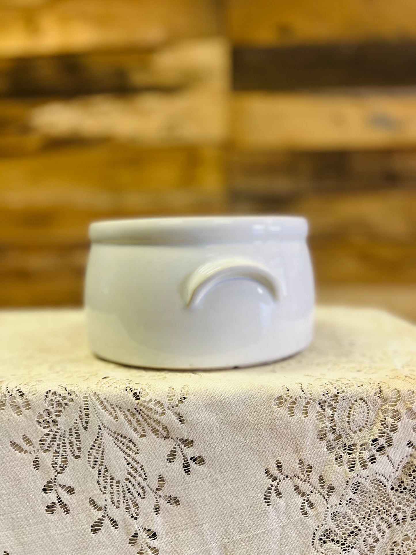 Vintage McCoy 1421 White Pot/Crock