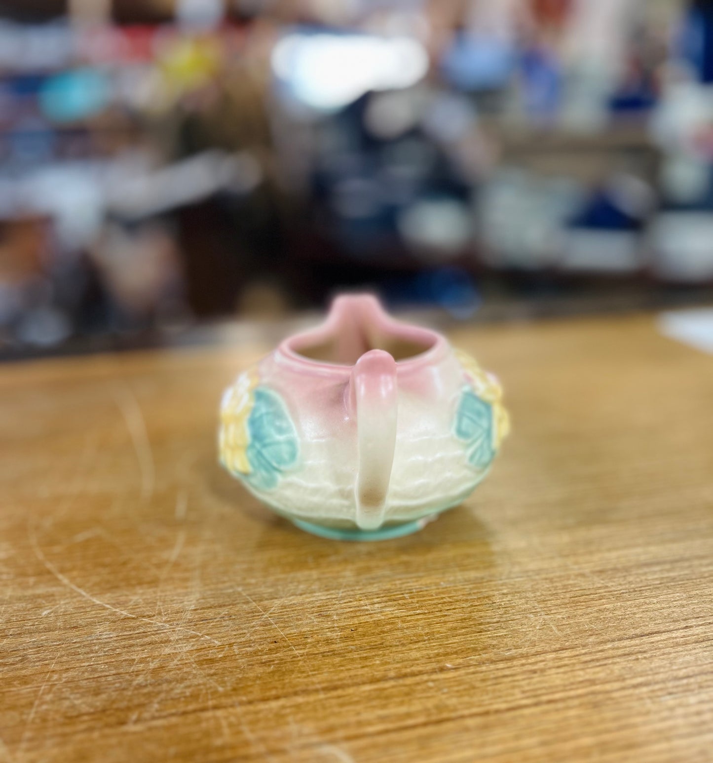 Vintage Hull Art Pottery Water Lily Ceamer