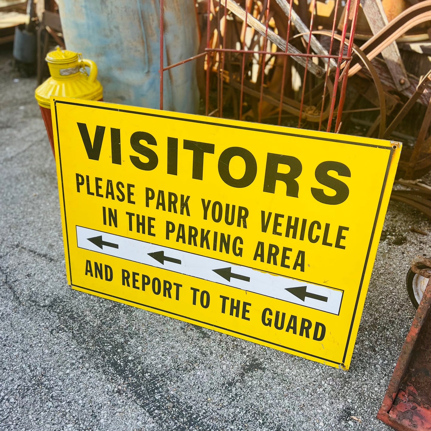 Yellow Visitors Sign