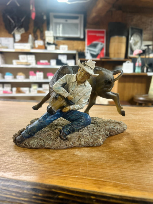 Vintage Western Rodeo Steer Wrestling Figurine