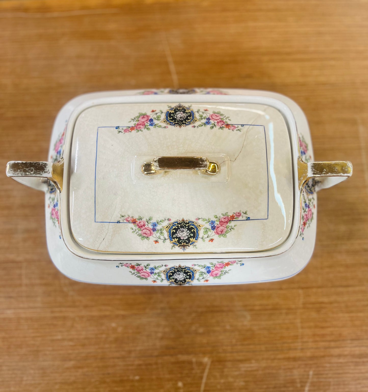 Vintage Majestic Chinaware Cover Dish