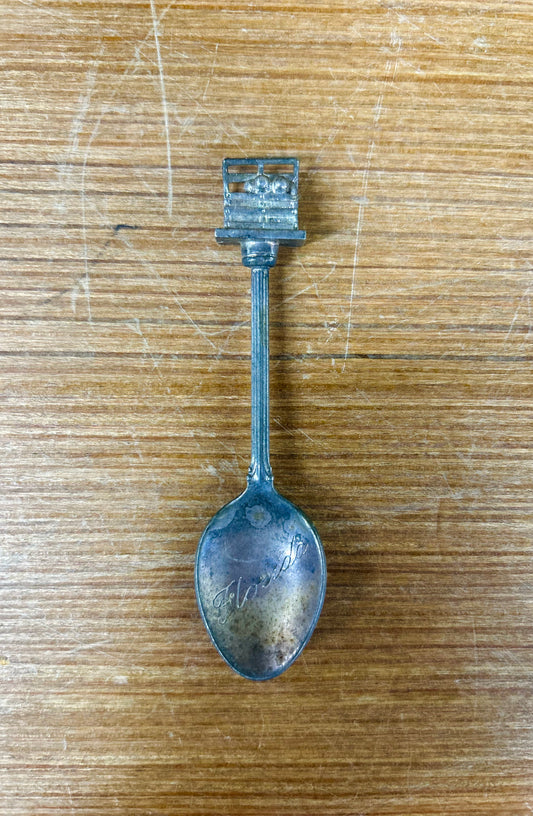 Vintage Collectible Silver Plated GT.Britain Florida Spoon with Basket Design