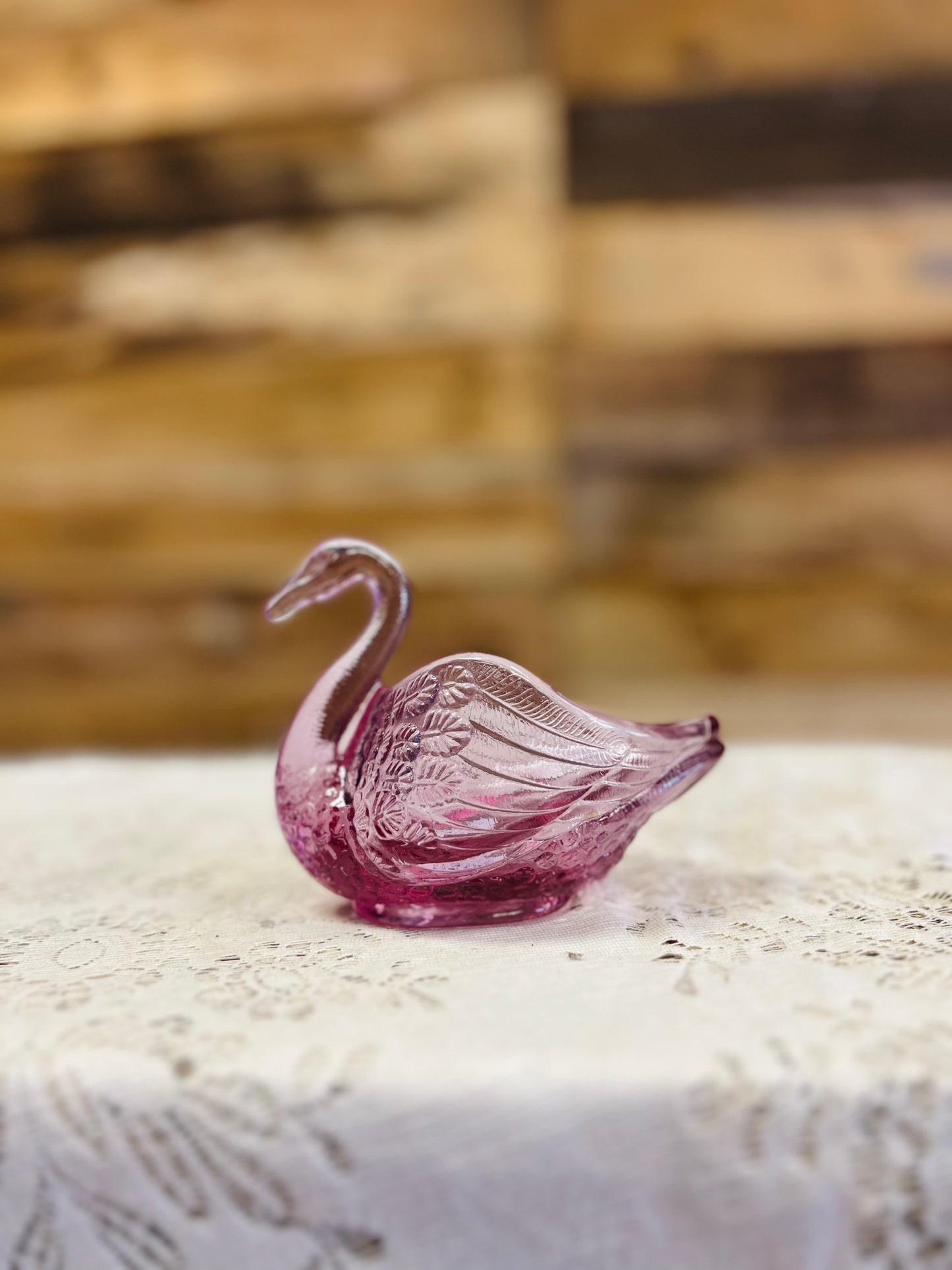 Vintage Pink/Cranberry Swan Figurine Trinket Dish