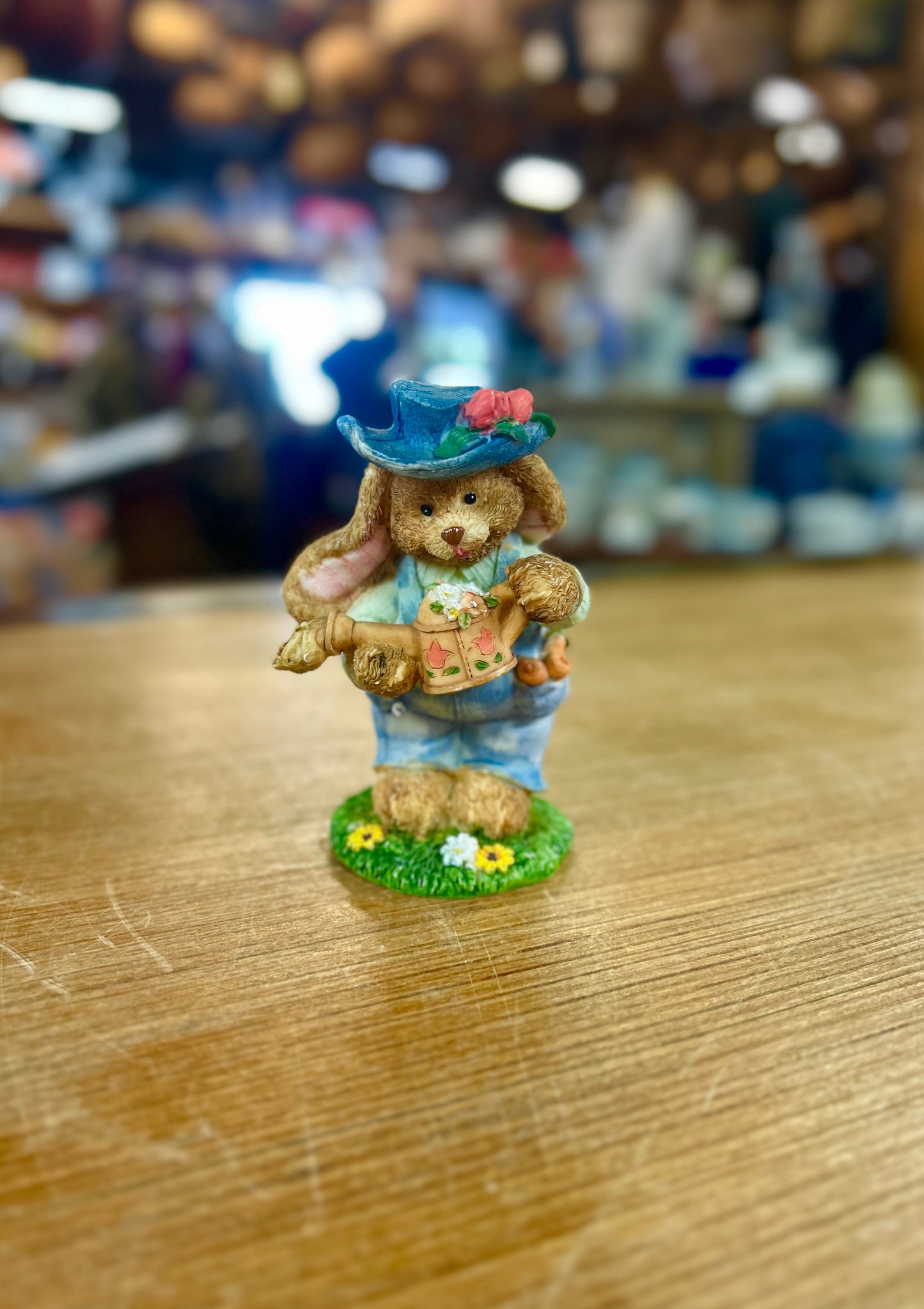 Vintage K's Collection Bunny Rabbit Gardening Resin Figurine