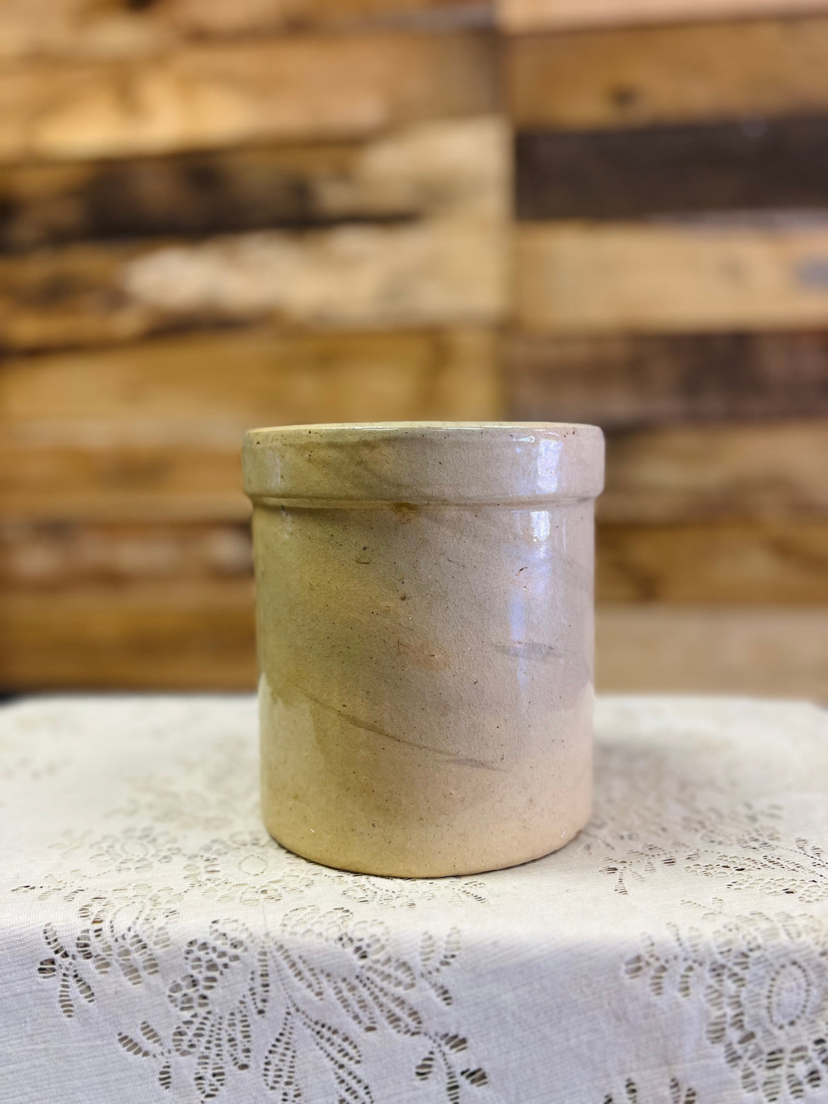 Vintage 1975 Crock