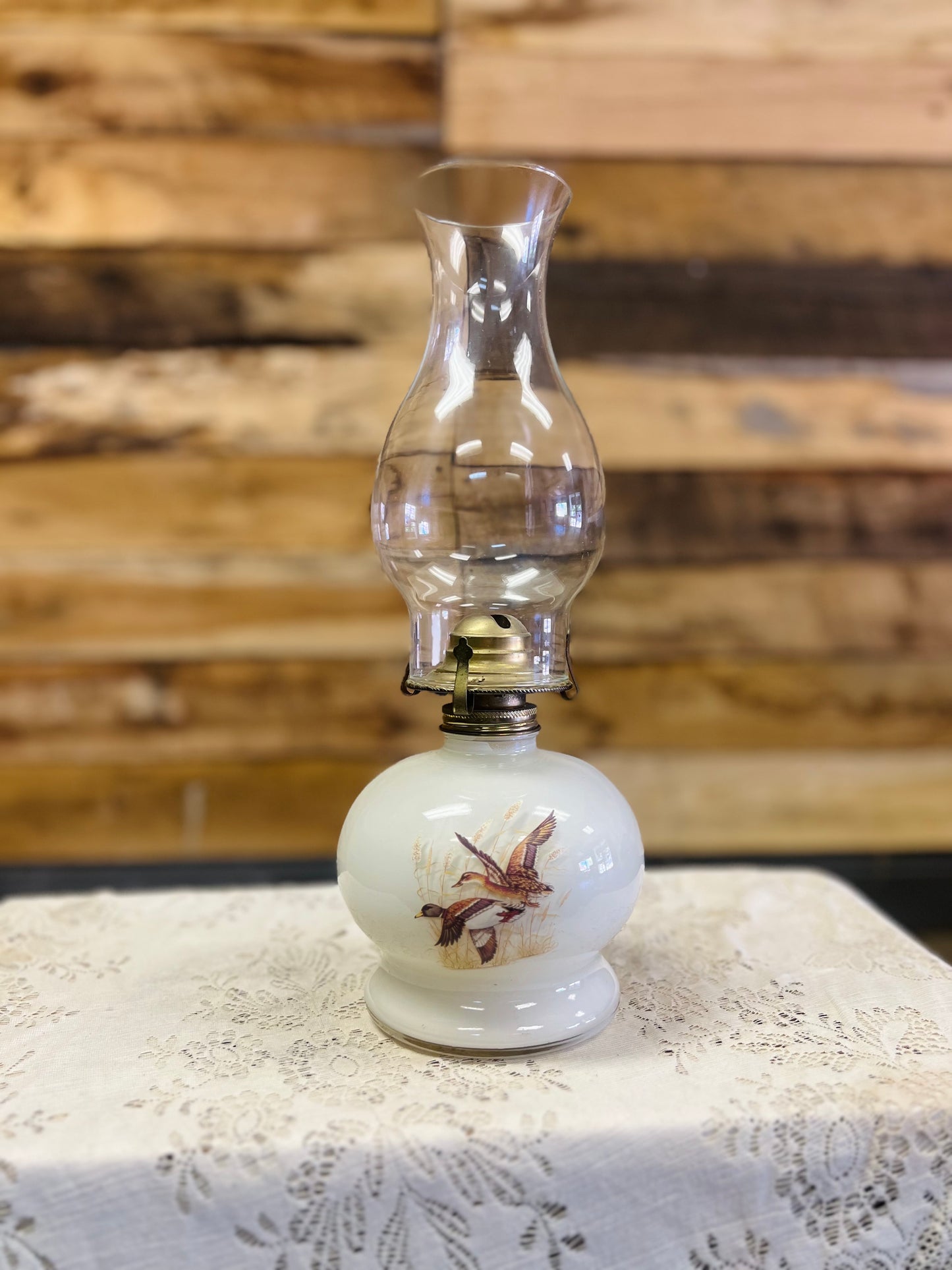 Vintage Lamp Light Farms Mallard Ducks Lamp