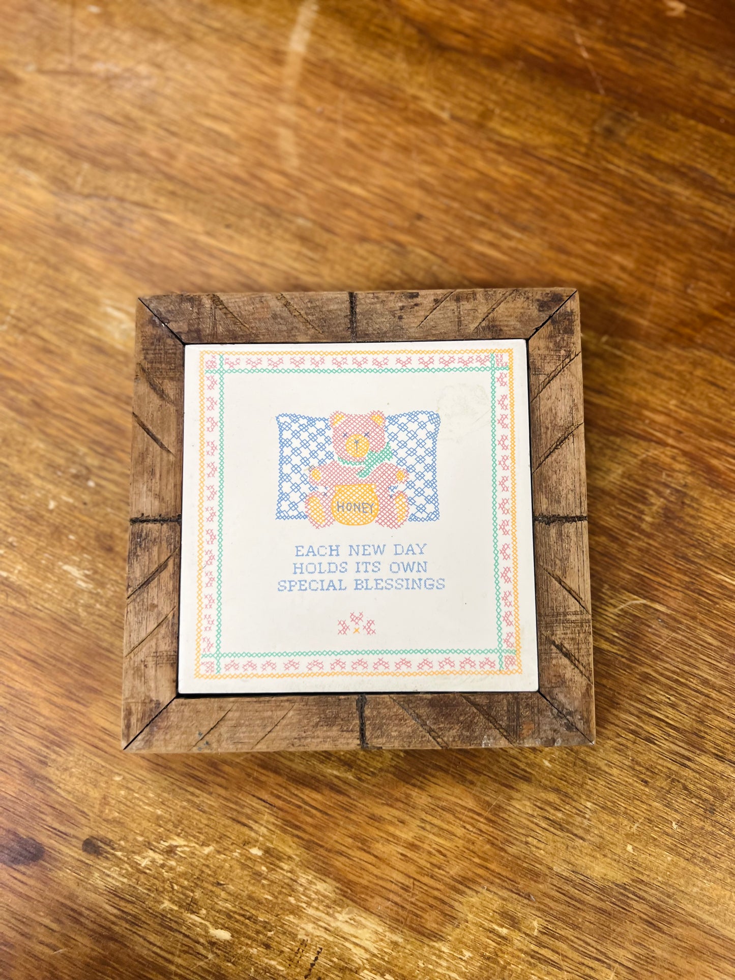 Vintage Ceramic Trivet Tile Honey Bear