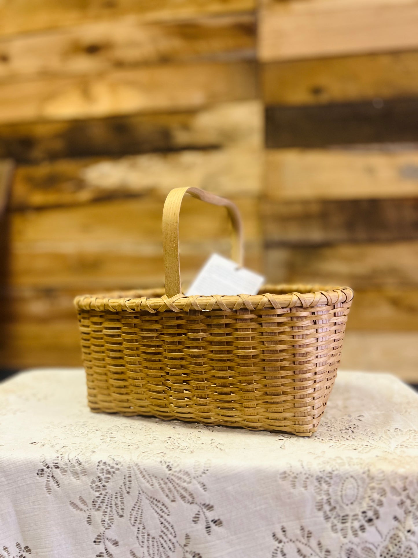 Vintage Basket Shaker
