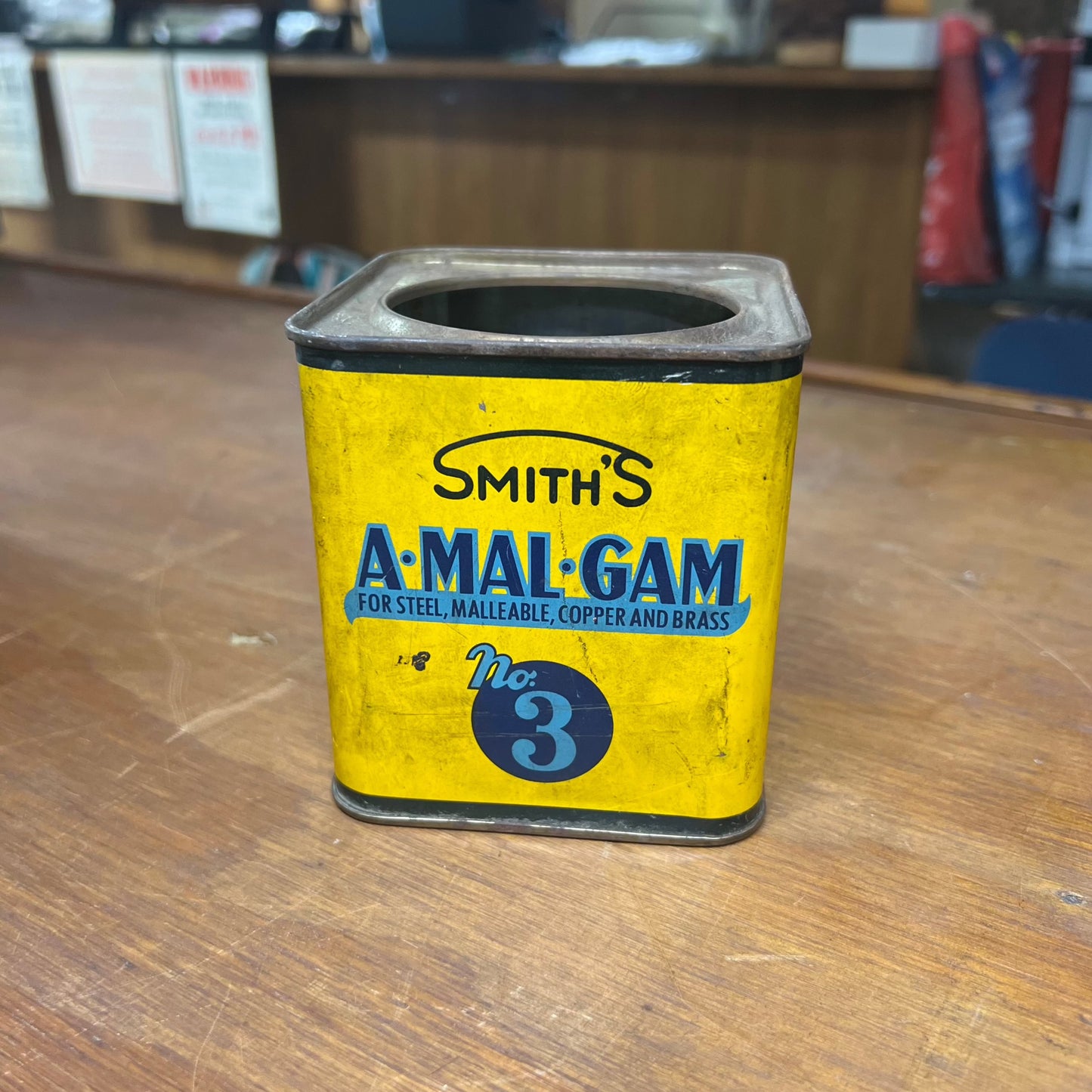 Smith's A-MAL-GAM No. 3 Tin